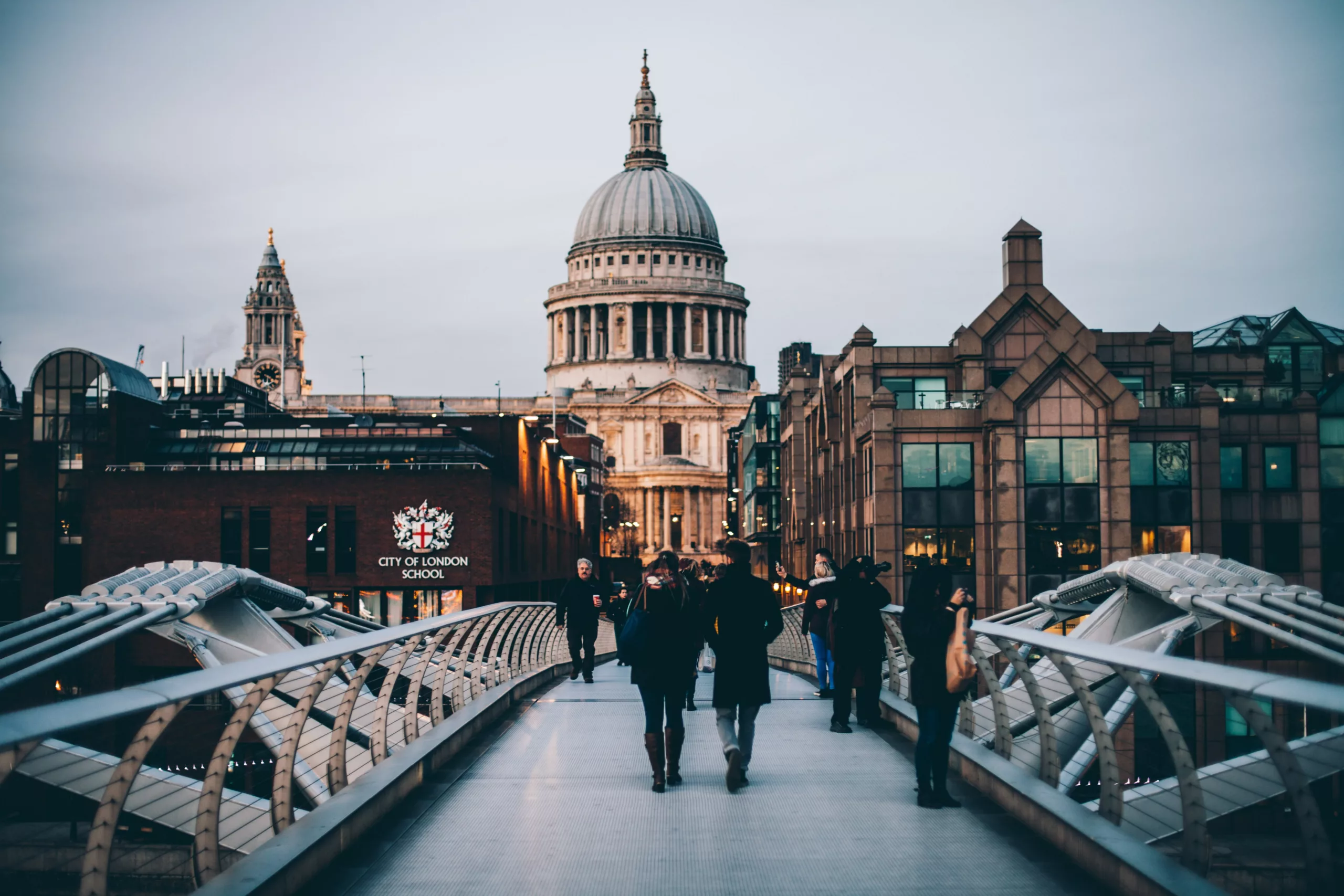 Navigating the Luxury Property Market with Estate Agents in Mayfair