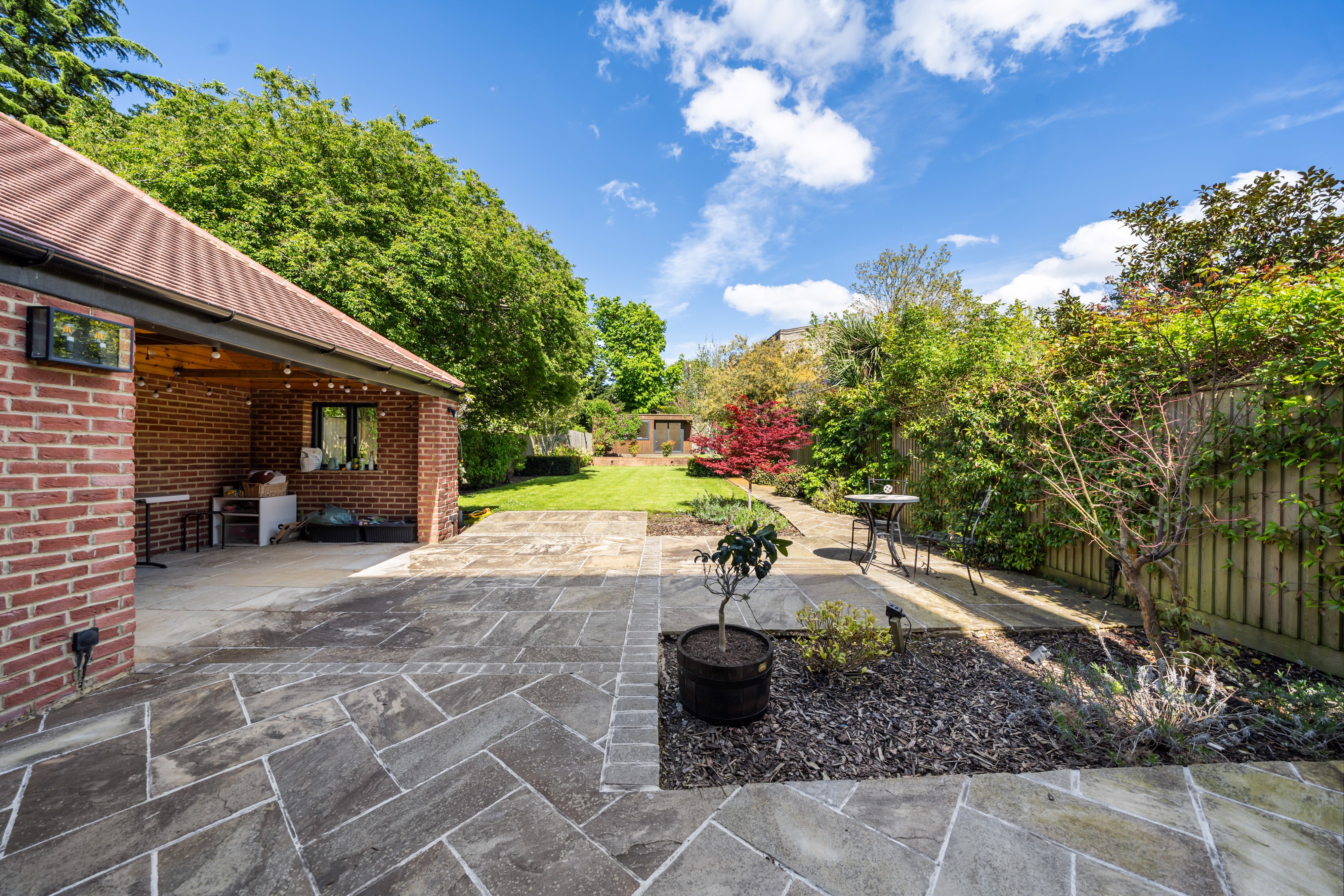 Lyndale Avenue, Childs Hill, London NW2 Vita Properties Estate Agents