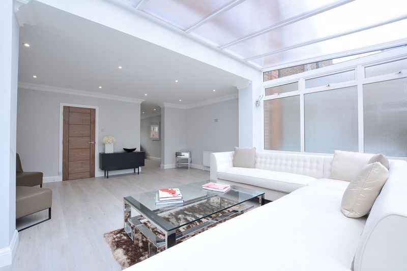 Harley Road, Swiss Cottage, London, NW3 - Swiss Cottage, North West London